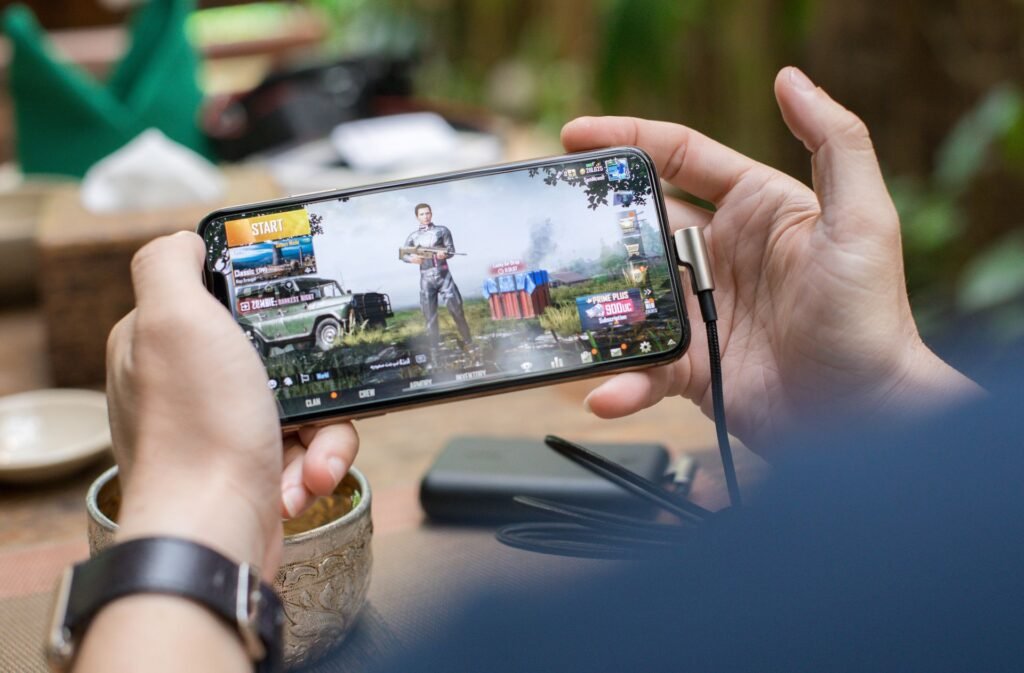 how to reduce lag mobile games 2026 Android iOS fix guide