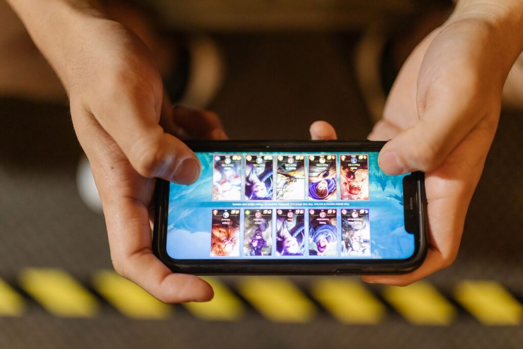 mobile gaming portability multiplayer vs console gaming 2026